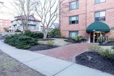 128 Pleasant St #4 Arlington, MA 02476