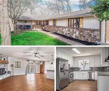 3 Taunton Ln Bella Vista, AR 72715