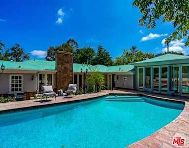 10573 Le Conte Avenue Los Angeles, CA 90024