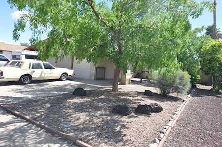 1445 E Palmdale Drive Tempe, AZ 85282
