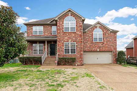 4002 Sleepyhollow Way Mount Juliet, TN 37122