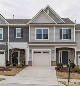 117 Writing Rock Place Apex, NC 27539