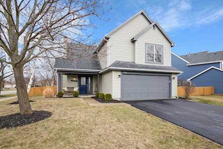 386 Penny Ln Grayslake, IL 60030
