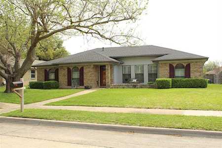 2314 Glen Forest Lane Plano, TX 75023