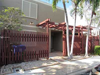 1110 Windward Dr #1 Pembroke Pines, FL 33026