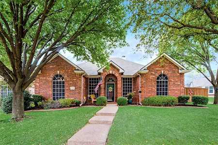 729 Yellowstone Drive Allen, TX 75002