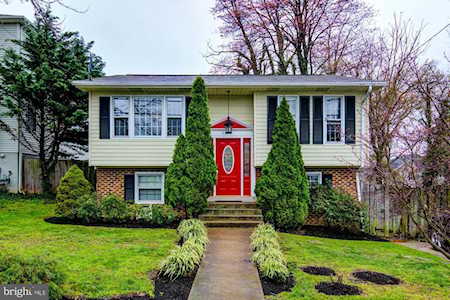 5004 22nd St N Arlington, VA 22207