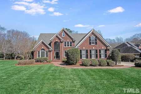 1305 Woodgate Manor Court Raleigh, NC 27614
