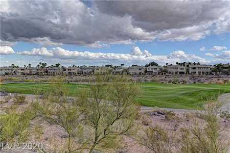 668 Peachy Canyon Circle #202 Las Vegas, NV 89144