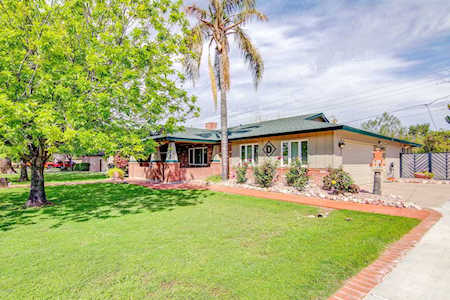 1832 E Claremont Street Phoenix, AZ 85016