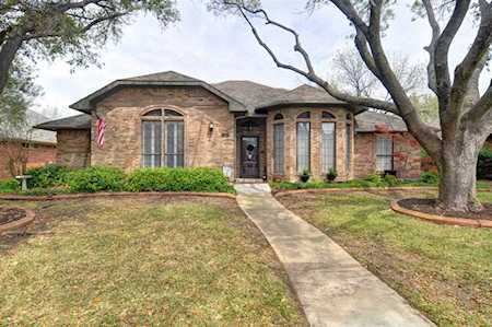 2523 Belmeade Drive Carrollton, TX 75006