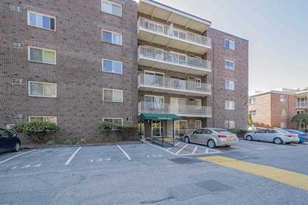 18 Hamilton Rd #402 Arlington, MA 02474