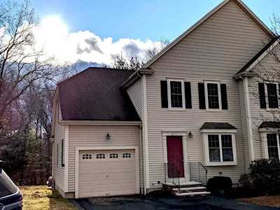 21 Hecla St #1 Uxbridge, MA 01569