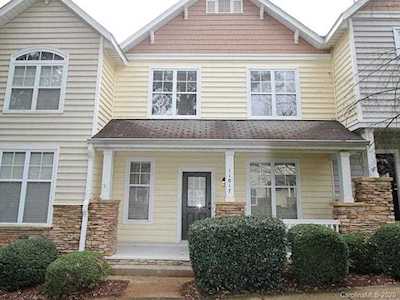 11017 Dundarrach Ln Charlotte, NC 28277