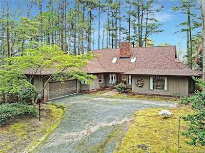 16 Fairway Ridge Dr Lake Wylie, SC 29710