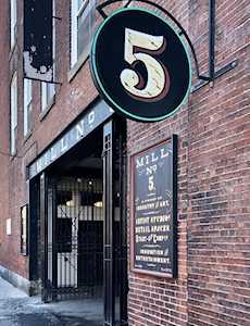 240 Jackson St #304 Lowell, MA 01852