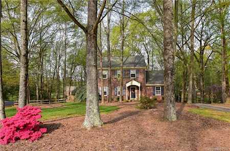 8832 Rayners Hill Dr Charlotte, NC 28277