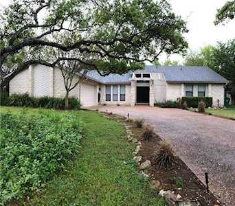 210 Copperleaf Rd Lakeway, TX 78734