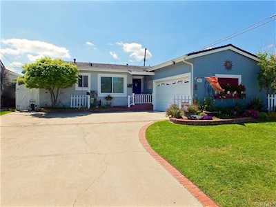 6308 Edgefield Avenue Lakewood, CA 90713