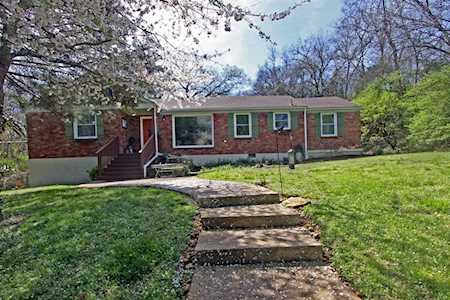 401 Moss Trail Goodlettsville, TN 37072