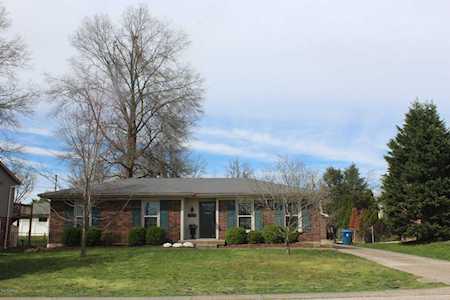 8617 Michael Ray Dr Louisville, KY 40219