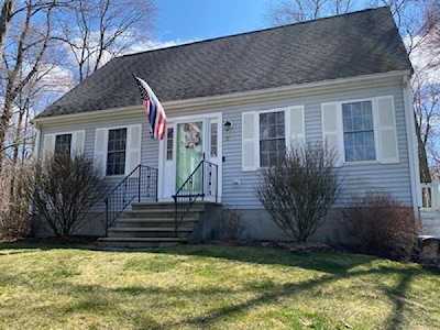 31 Rondi Lee Terrace Attleboro, MA 02703