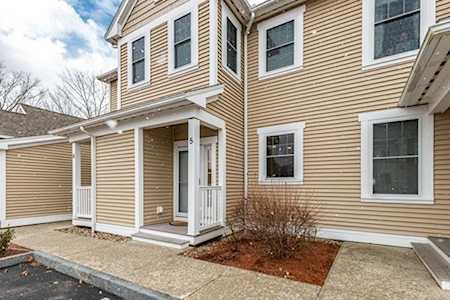 855 Main St #5 Woburn, MA 01801