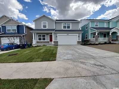 6651 W Terrace Sky S Ln West Jordan, UT 84081