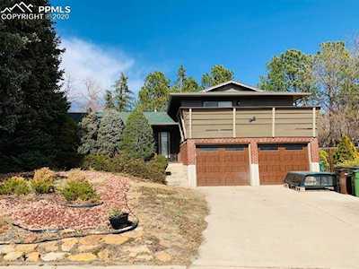 1425 Auburn Drive Colorado Springs, CO 80909