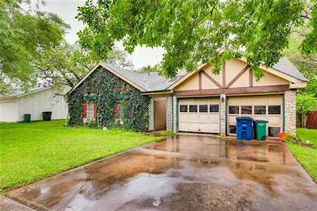 2711 Jorwoods Dr Austin, TX 78745