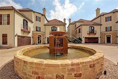 1910 Rue De St Tropez #6 Austin, TX 78746