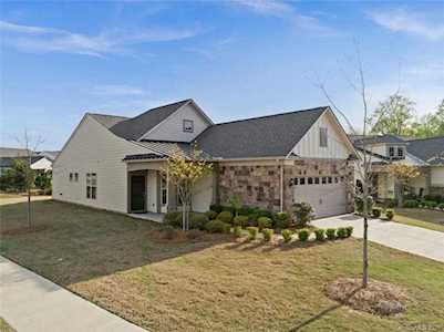 305 Fruitful Dr Fort Mill, SC 29715