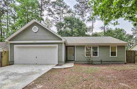 8637 Oak Forest Trail Tallahassee, FL 32312