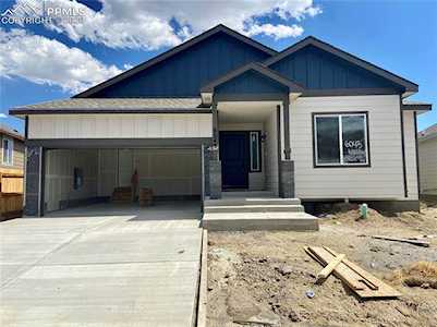 6043 Lamine Drive Colorado Springs, CO 80925