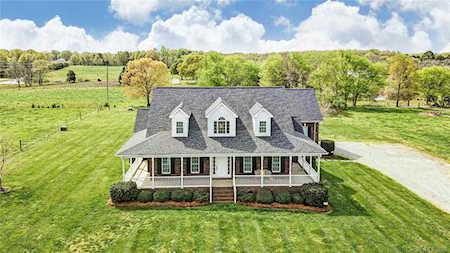 5819 Will Plyler Rd Waxhaw, NC 28173