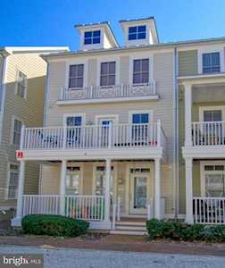 7 Corner Store Ln Ocean City, MD 21842