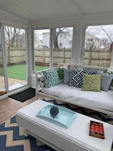 10 G St Hull, MA 02045