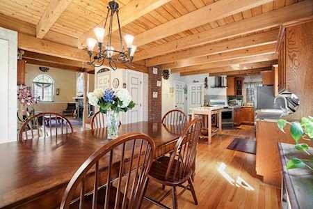 135 Sunset Way Pembroke, MA 02359