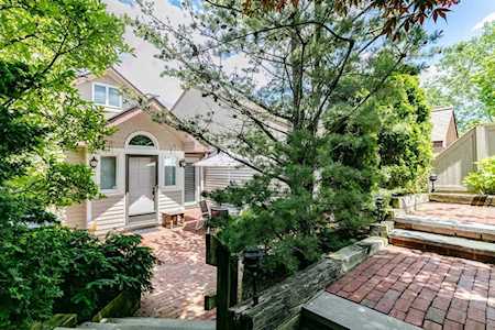81 Algonquin Rd #81 Newton, MA 02467