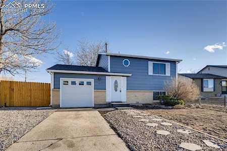 4809 Ridenour Drive Colorado Springs, CO 80916