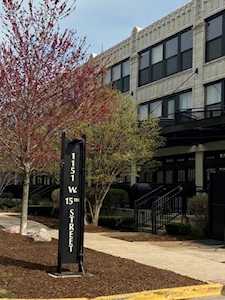 1151 W 15th St #305 Chicago, IL 60608