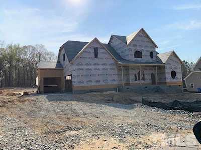 712 Milton Bluff Lane Holly Springs, NC 27540