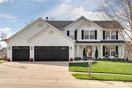 277 Barkwood Trails Dr St Peters, MO 63376