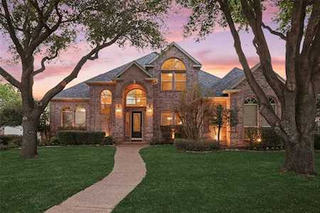 1916 Cresson Drive Southlake, TX 76092