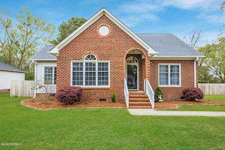 536 Cliff Court Winterville, NC 28590
