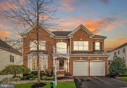 42108 Flowering Path Place Aldie, VA 20105