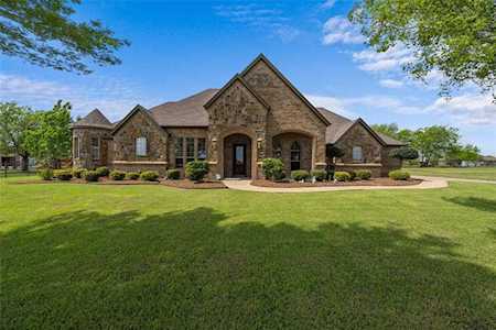 13025 Willow Crossing Drive Fort Worth, TX 76052
