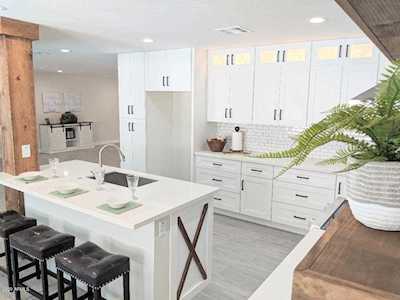 8360 E Via De Dorado Scottsdale, AZ 85258