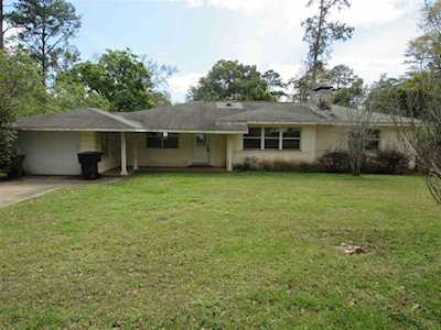 235 Meridianna Drive Tallahassee, FL 32312