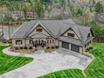 4072 Windflower Ln Denver, NC 28037